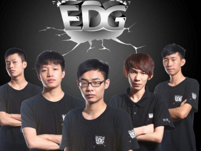 还为队友创 还为队友创